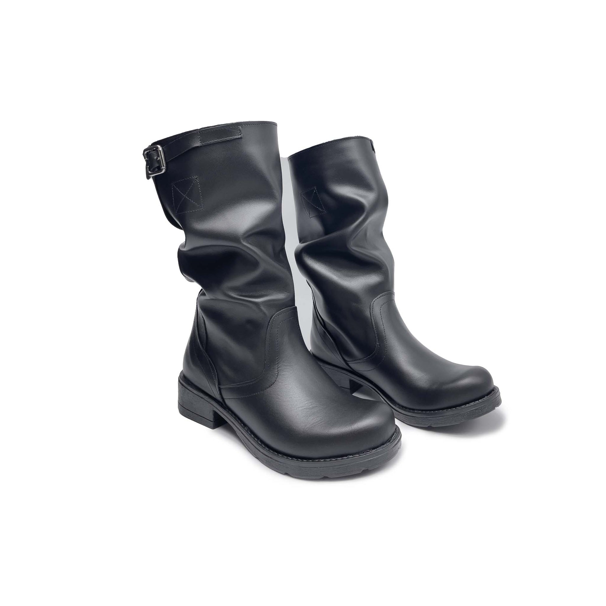 Dei Colli stivale anfibio donna pelle nero tacco basso decorato borchie Numero di scarpa EU 38 Dei Colli stivale anfibio donna pelle nero tacco basso decorato borchie Numero di scarpa EU 38