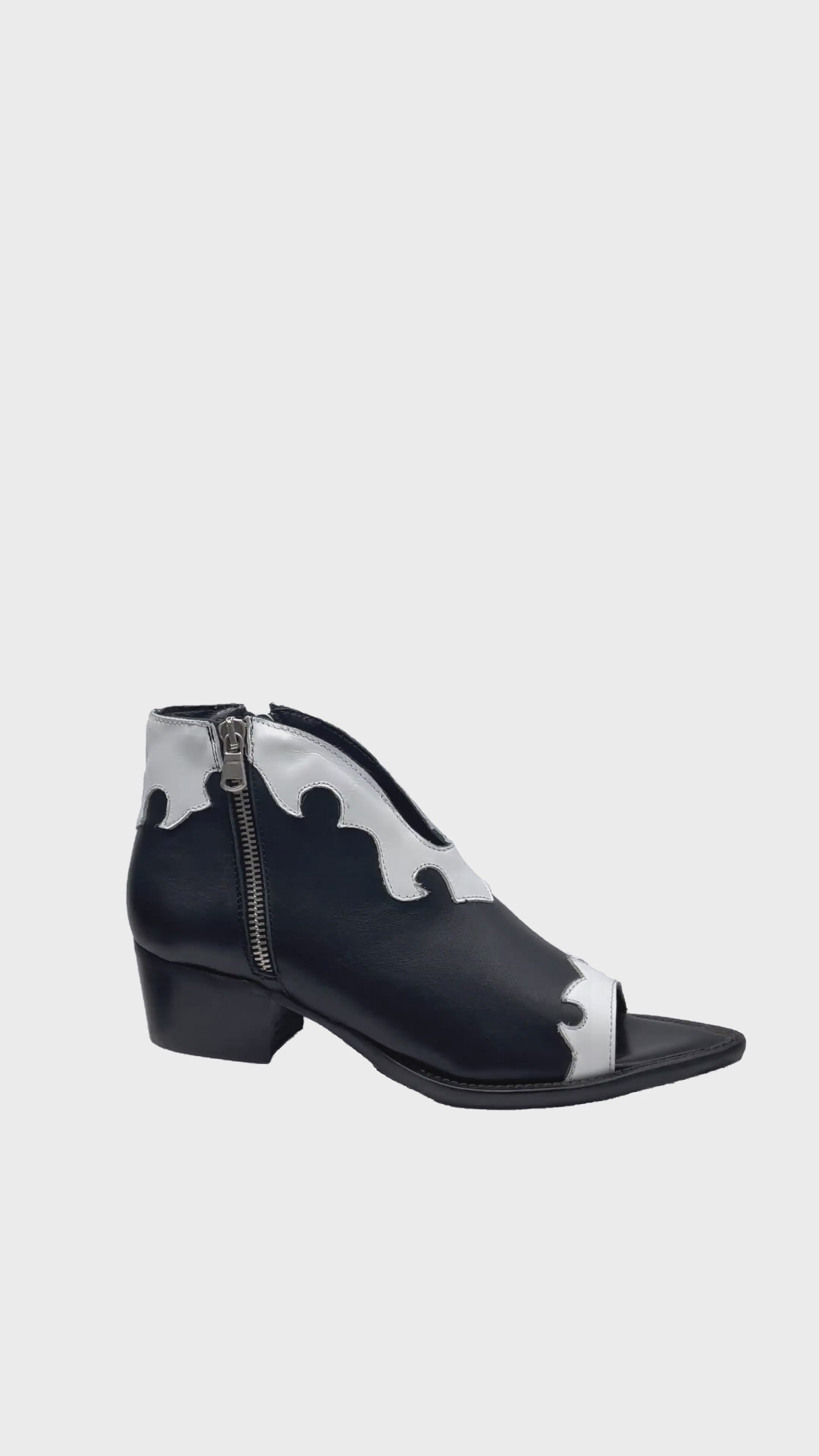 LORY Texano Camperos Spuntato avanti in VERA PELLE NERO E RIFINITURA PELLE BIANCO.